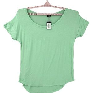 Agiato Women’s Short Sleeve Scoop Neck T-Shirt Mint Size L